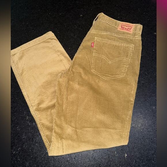 NEW LEVI’S SOFT CORDUROY STRAIGHT LEG PANTS TAN GOLD KHAHI 100% COTTON SZ 29x30 - Picture 1 of 11